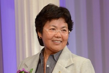 岡本綾子
