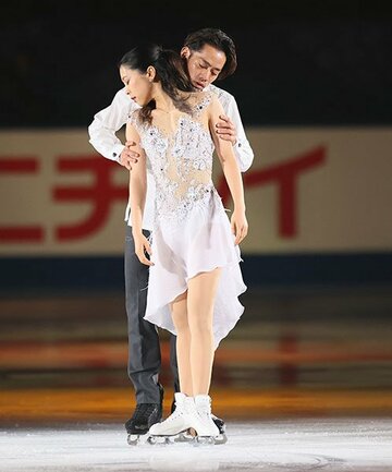  息の合った演技で魅了した村元と高橋（代表撮影）