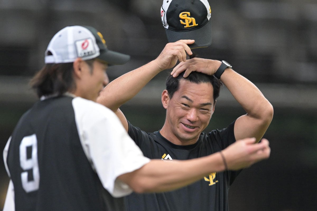 写真：【ソフトバンク】長谷川勇也コーチ〝緊急時〟理解も…あえて苦言 