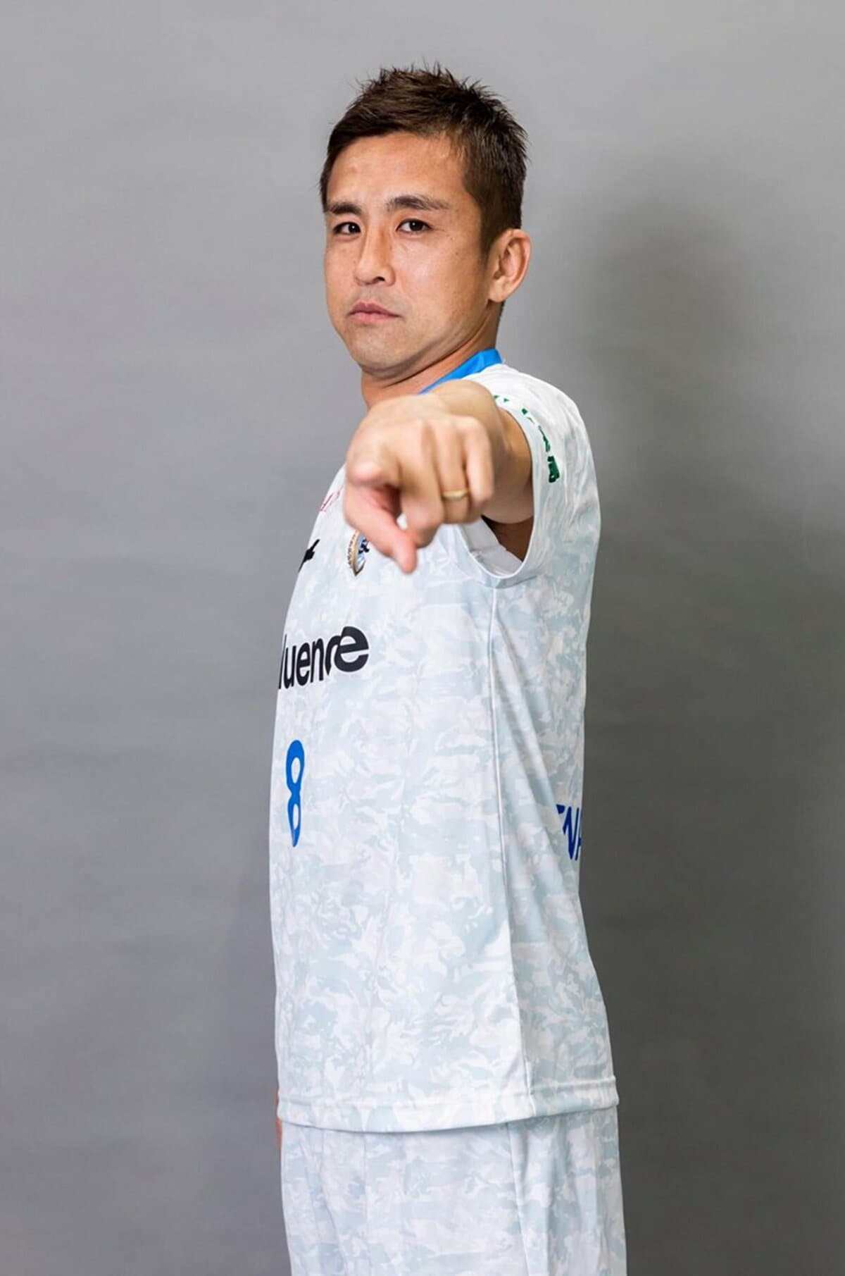 1ページ目】日韓W杯から20年 “主役” 稲本潤一が語る「小泉首相に