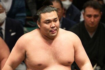 ２敗目の霧馬山