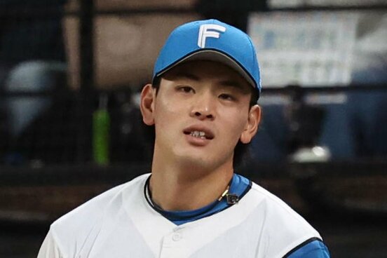 試合途中でベンチに下がった日本ハムの４番・野村佑希