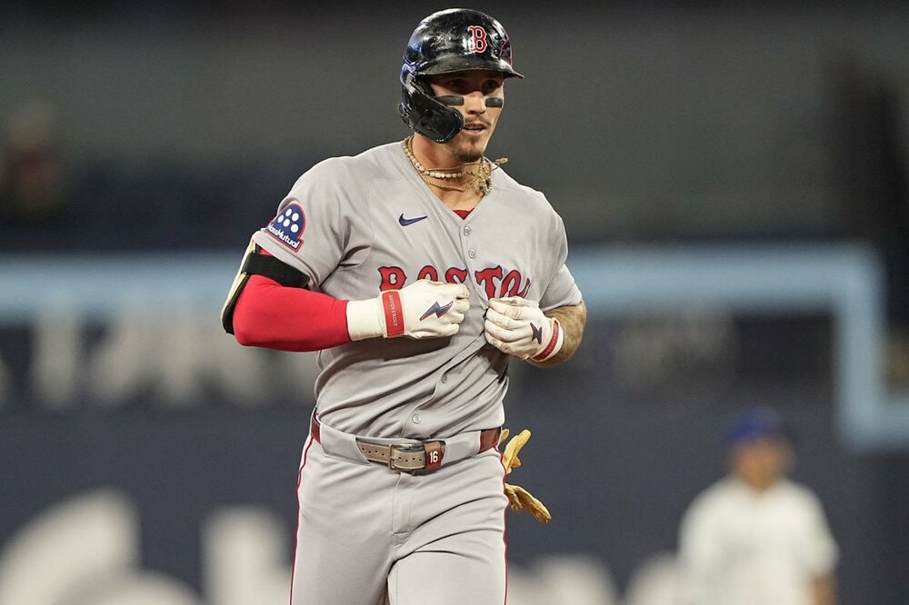 観客に激怒したデュラン（ロイター）