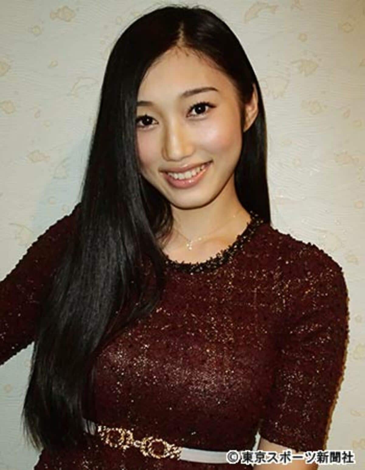 1ページ目】「小蜜」1億円AVオファー蹴ってモデル再出発 | 東スポWEB