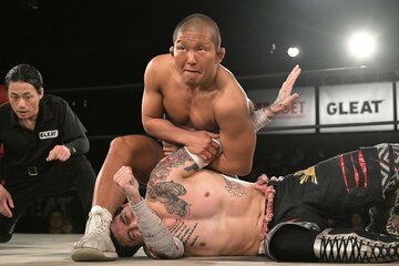 ＴＪP（下）を攻めるリンダマン