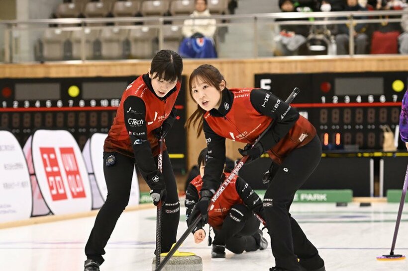 準決勝にコマを進めた中部電力（軽井沢国際カーリング提供）