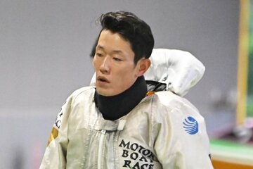 し烈な賞金王争いを繰り広げている茅原悠紀