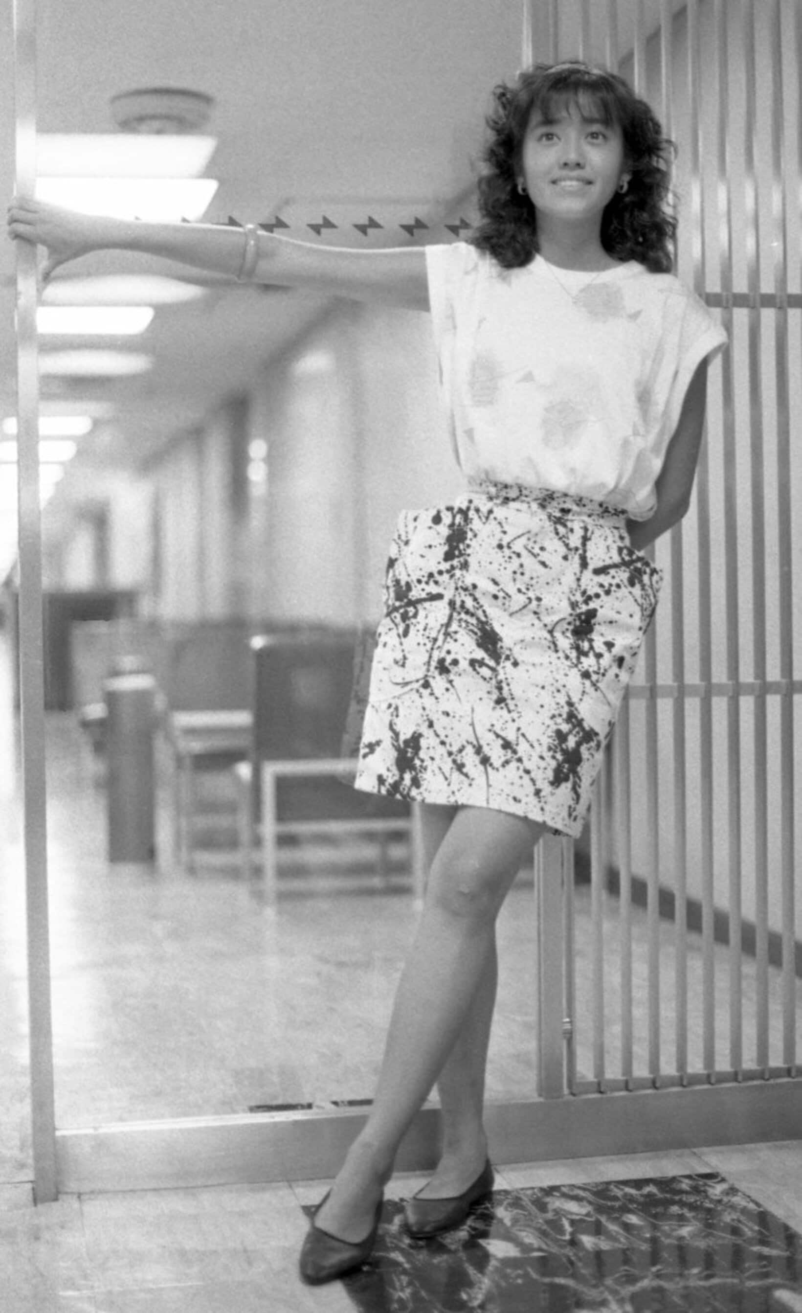 初パーマでイメチェンした早見優