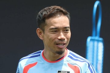 本番での髪の色も注目を集めそうな長友佑都