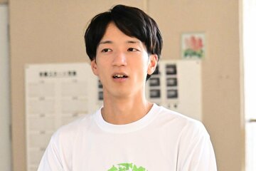 上條暢嵩