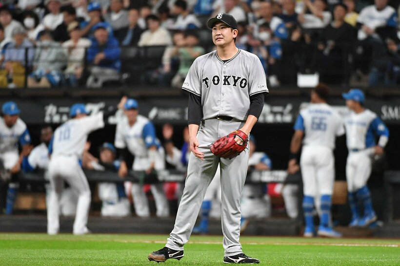 ３回、日本ハムの先制を許した巨人・菅野