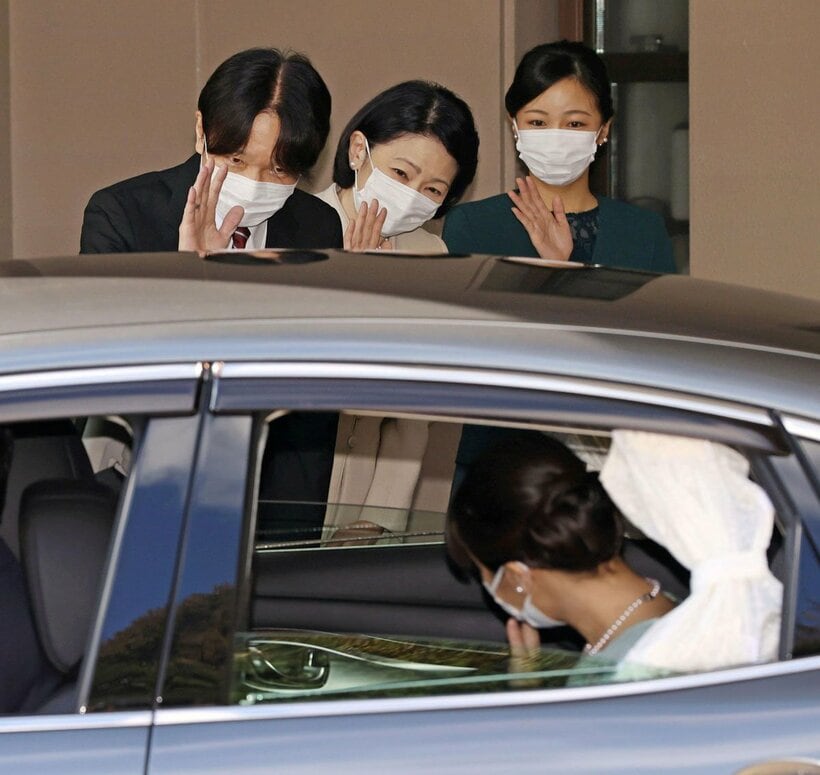  眞子さんを送り出した秋篠宮一家だが…（ロイター）