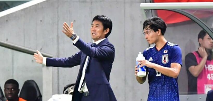  MF南野(右)への信頼が厚い森保監督だが…
