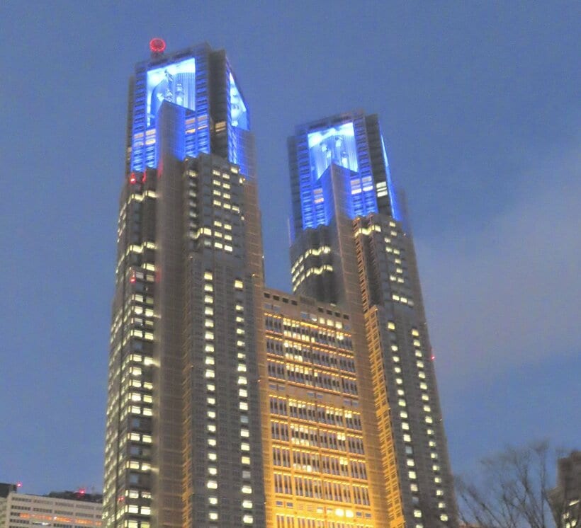  ウクライナカラーというが…（東スポWeb）
