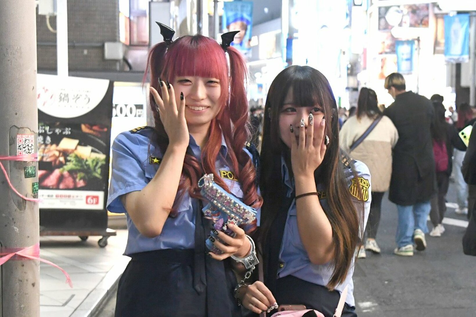 コスプレで渋谷を訪れた人々