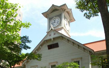  札幌の観光名所である時計台