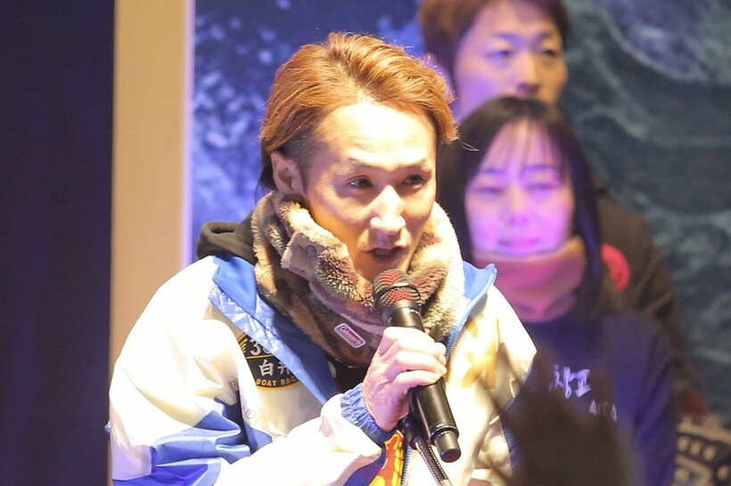 白井英治