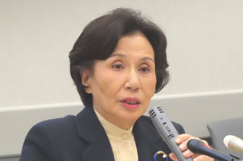 田中真紀子氏