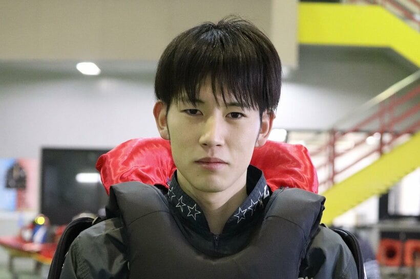 小柳勝希