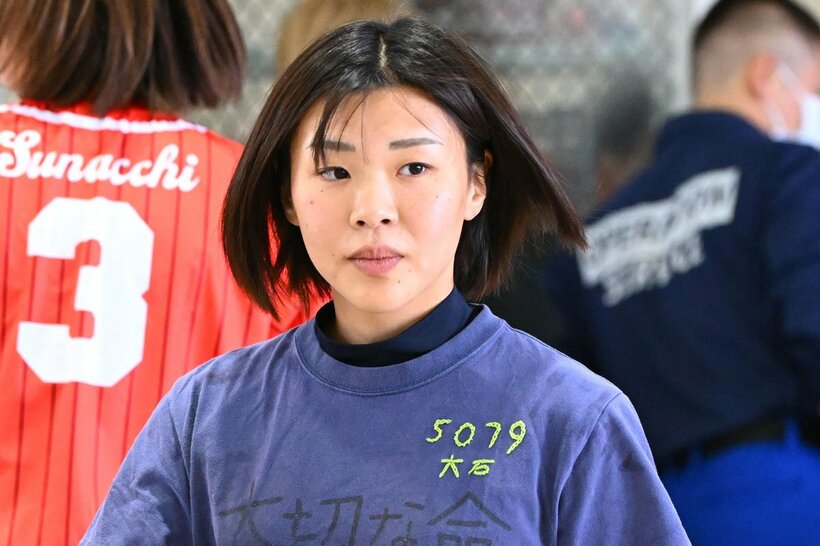 大石真央