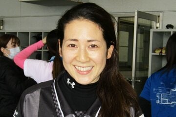 優出に笑顔の孫崎百世