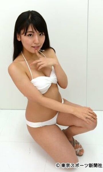 虫食いアイドル・竹本茉莉