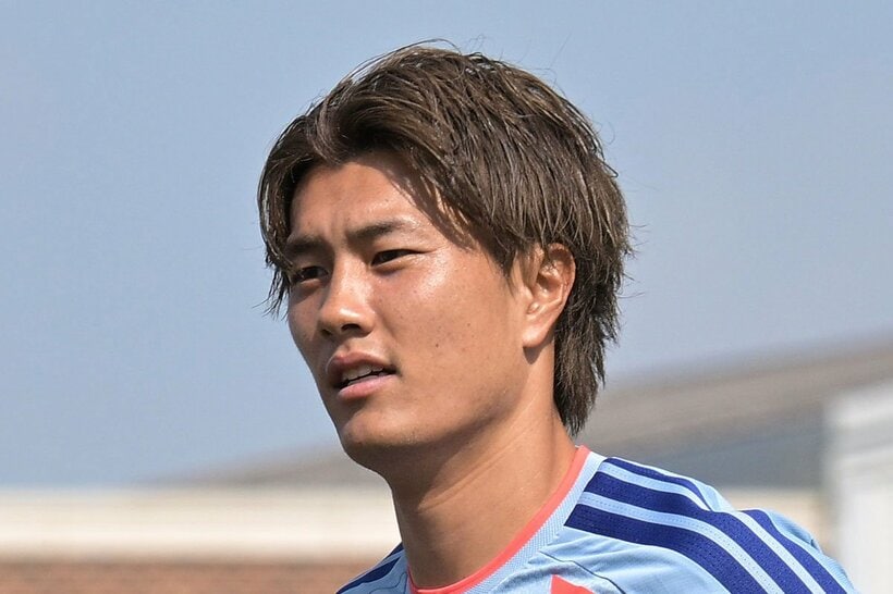 小川航基