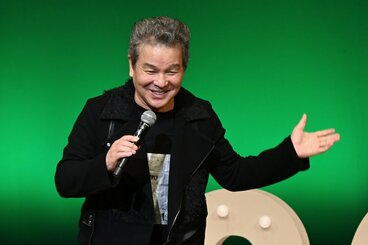 尾藤イサオ