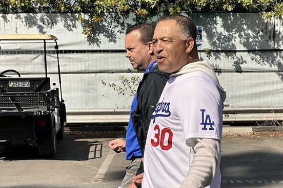 ドジャーフェスタに出席したデーブ・ロバーツ監督