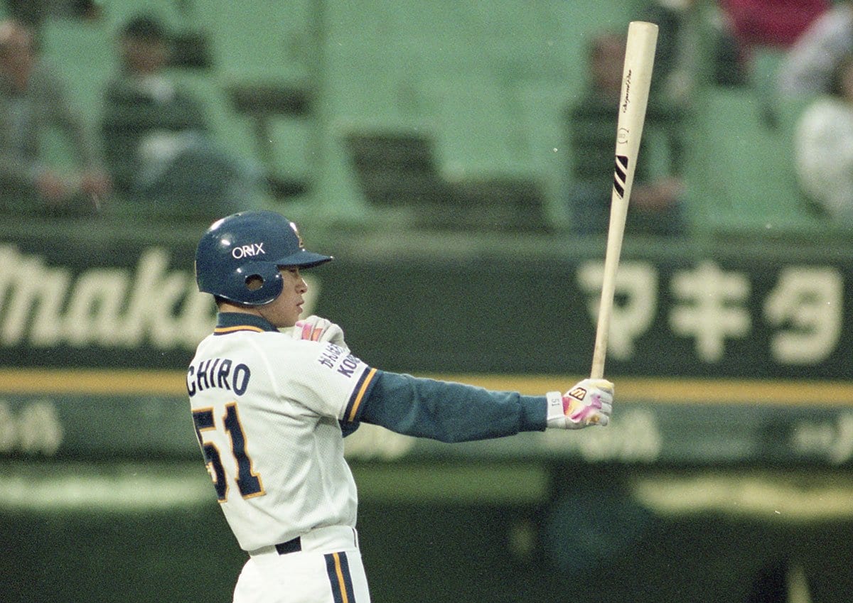 イチロー　オリックス時代のジャージ　ホームとビジターの２点 写真で振り返る イチロー日米4000安打 - 日本経済新聞