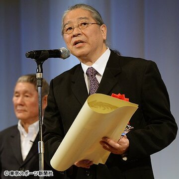 キャスト、スタッフに感謝の言葉を述べた森プロデューサー