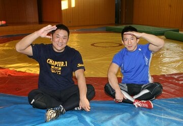  兄・裕志(左)、弟・克彦の永田兄弟が「好連係」だ