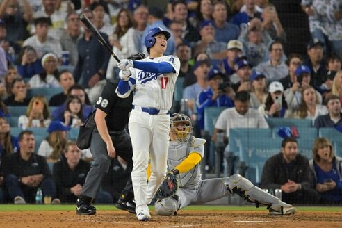 野球史上最高の試合」10・17ドジャース大谷翔平3発目のホームラン