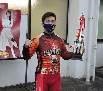  地元記念連覇を果たした平原康多