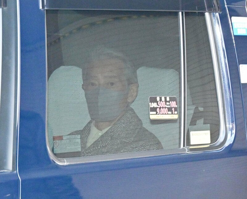 番組復帰を終え、タクシーでABCテレビを後にする神田正輝