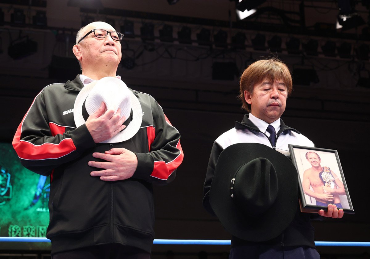 故ドリー・ファンク・ジュニアさんへの追悼10カウンドゴングが行われた