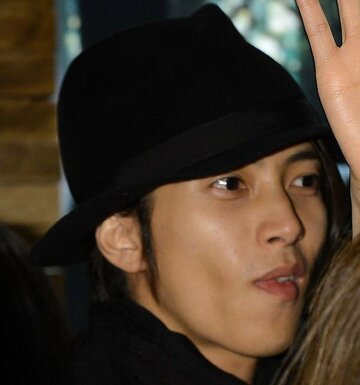  公式サイトを開設した山Ｐ