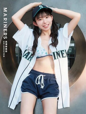 生誕３０周年記念写真集はロングセラーとなっている（C）長澤茉里奈写真集「ＭＡＲＩＮＥＲＳ」