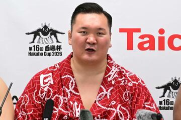女子部門を高評価した白鵬氏