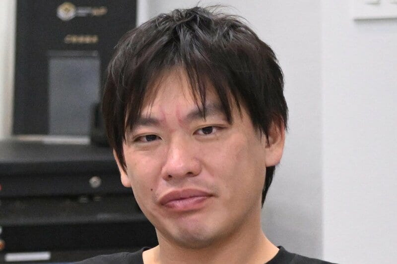 箕輪厚介氏