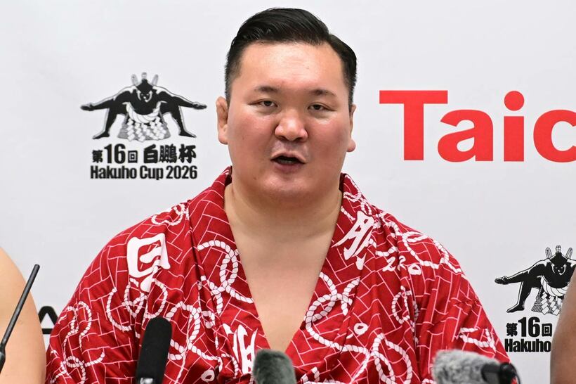 女子部門を高評価した白鵬氏