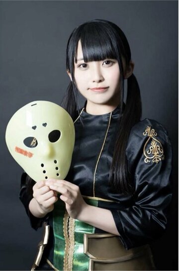  卒業と事務所退所を報告した「仮面女子・アーマーガールズ」野咲わか(公式サイトから)