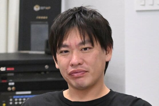 箕輪厚介氏