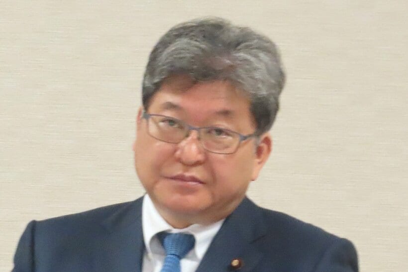 萩生田光一氏