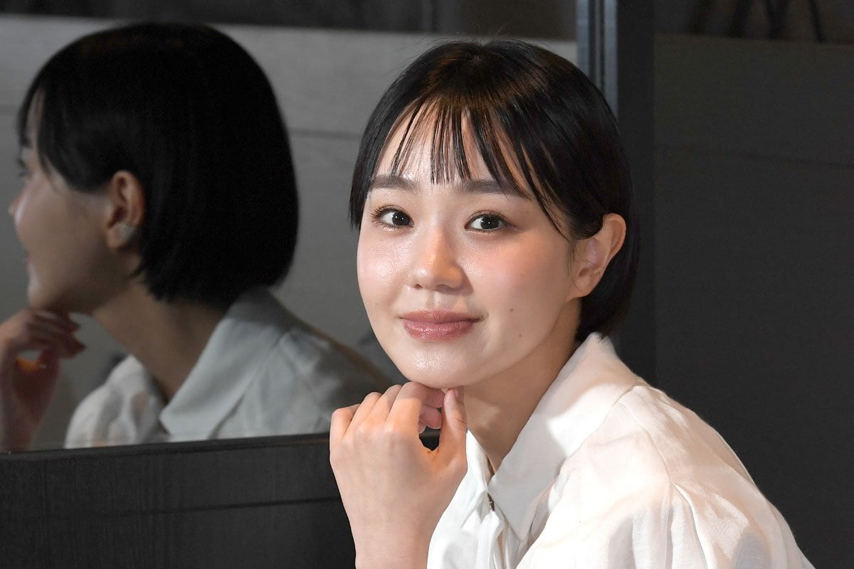 インタビューに応じた奈緒