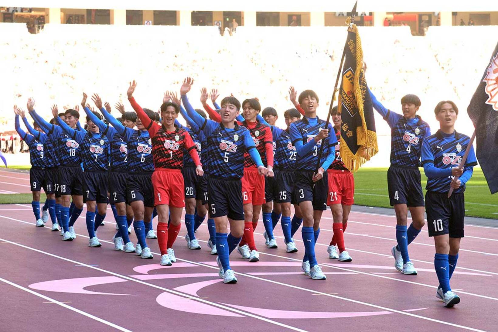 優勝候補の大津