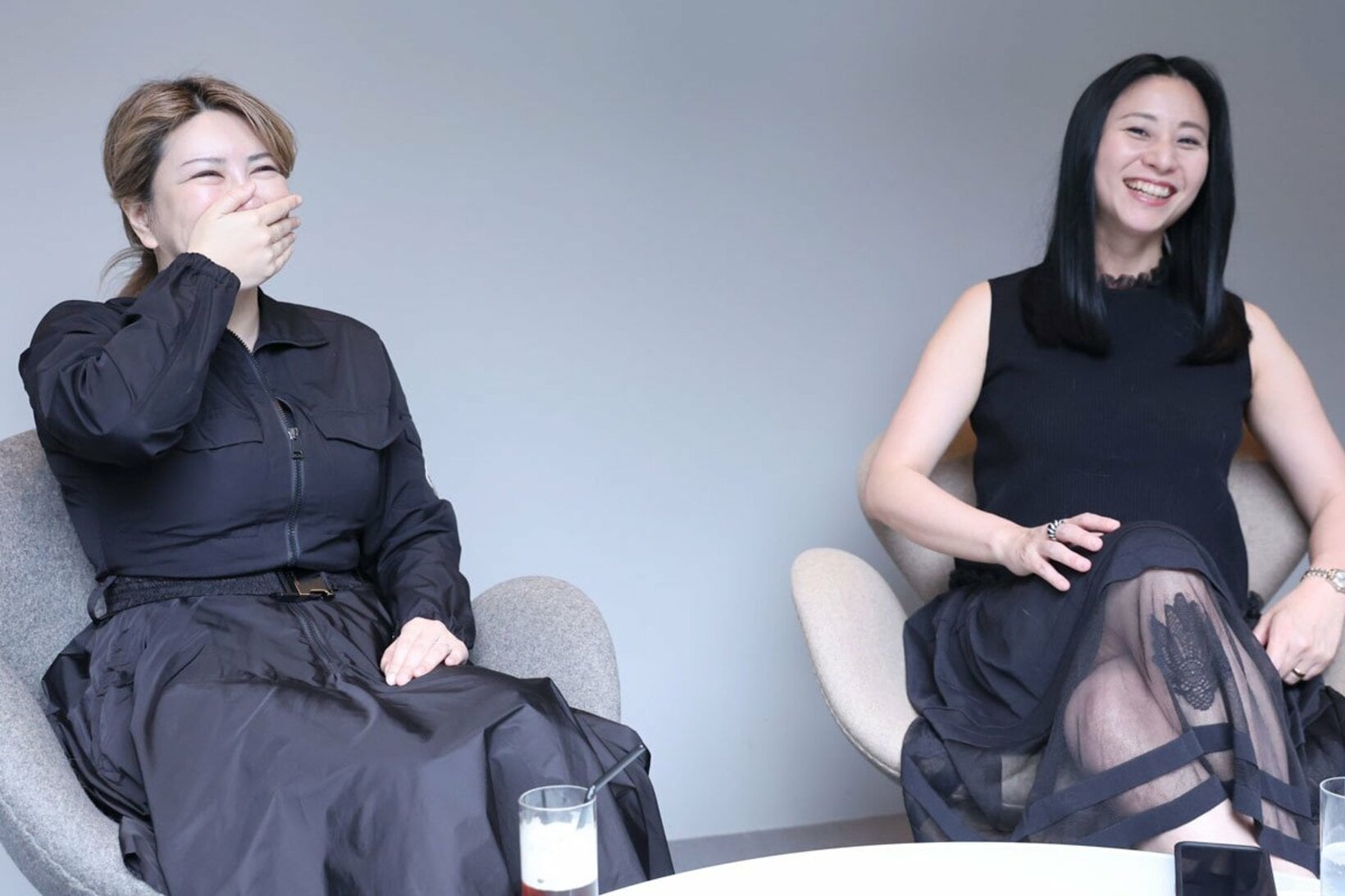 三浦瑠麗氏と談笑する中野信子氏