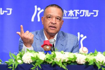 CM制作発表会に出席したドジャースのデーブ・ロバーツ監督