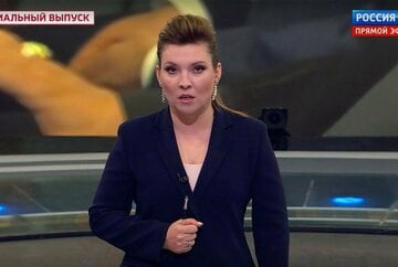 「プーチンTVの鉄人形」と呼ばれるオルガ・スカベエワさん（インターネットから）