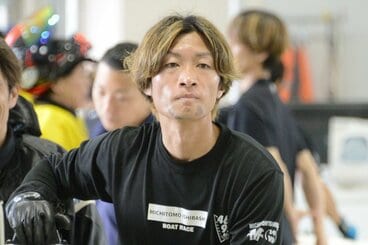 尾崎雄二